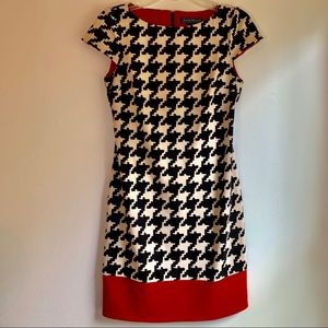 Jessica Howard Houndstooth Dress Size 6